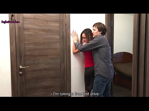 ❤️ સેક્સી રિયલ્ટર તેણીના એપાર્ટમેન્ટને વેચતી વખતે તેણીની ચુતને કામુક રીતે ધક્કો મારે છે અને ફક્સ કરે છે - ક્રેમ્પાઇ ❤️❌  સેક્સ  ❌️❤